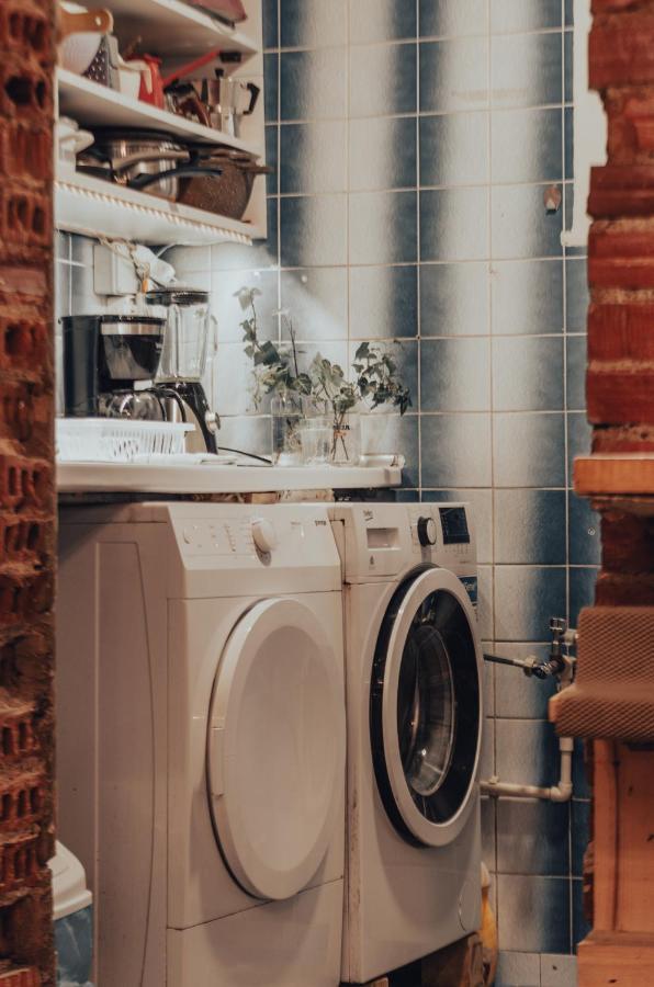 Oda Hostel Приштина Экстерьер фото