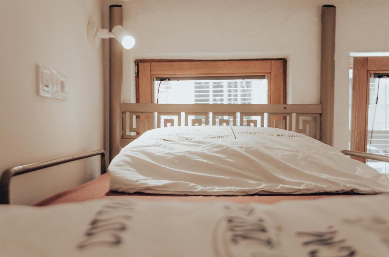 Oda Hostel Приштина Экстерьер фото