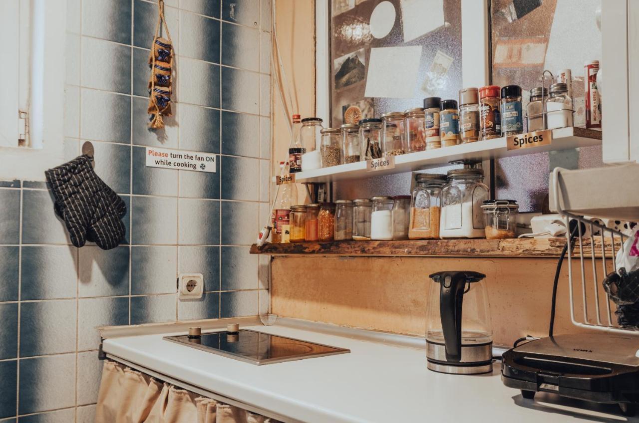 Oda Hostel Приштина Экстерьер фото