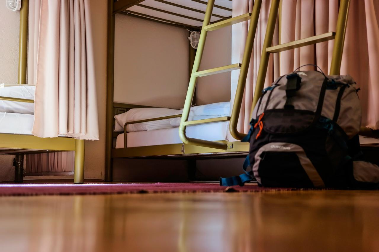 Oda Hostel Приштина Экстерьер фото